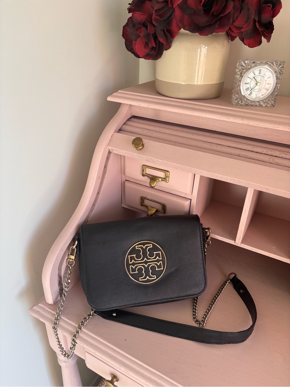 Tory Burch Isabella Clutch- Black Leather Logo Chain Crossbody - Picture 2 of 16